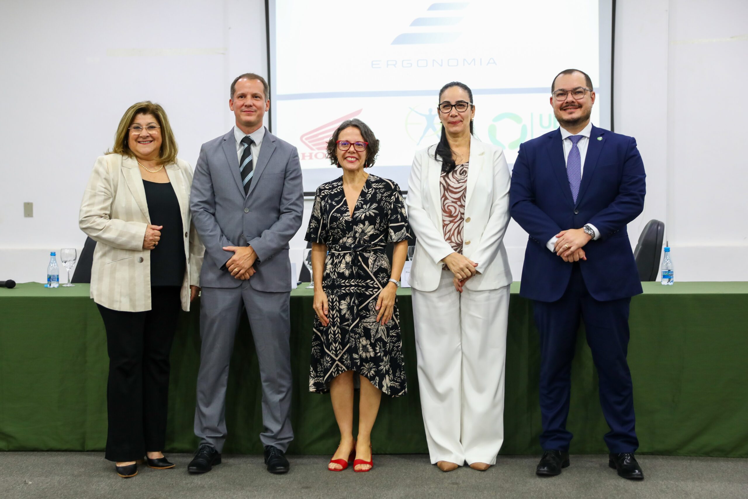 UEA e Moto Honda da Amazônia iniciam aulas da primeira turma de Especialização em Ergonomia na Indústria 4.0